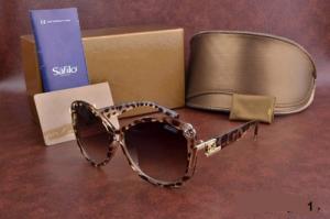 Солнцезащитные очки Gucci-70