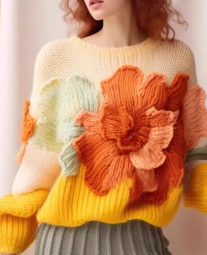 Жовтий в"язаний светр з об"ємними квітами-379