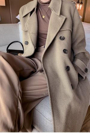 Двубортное свободное шерстяное пальто-388(1) средней длины с воротником