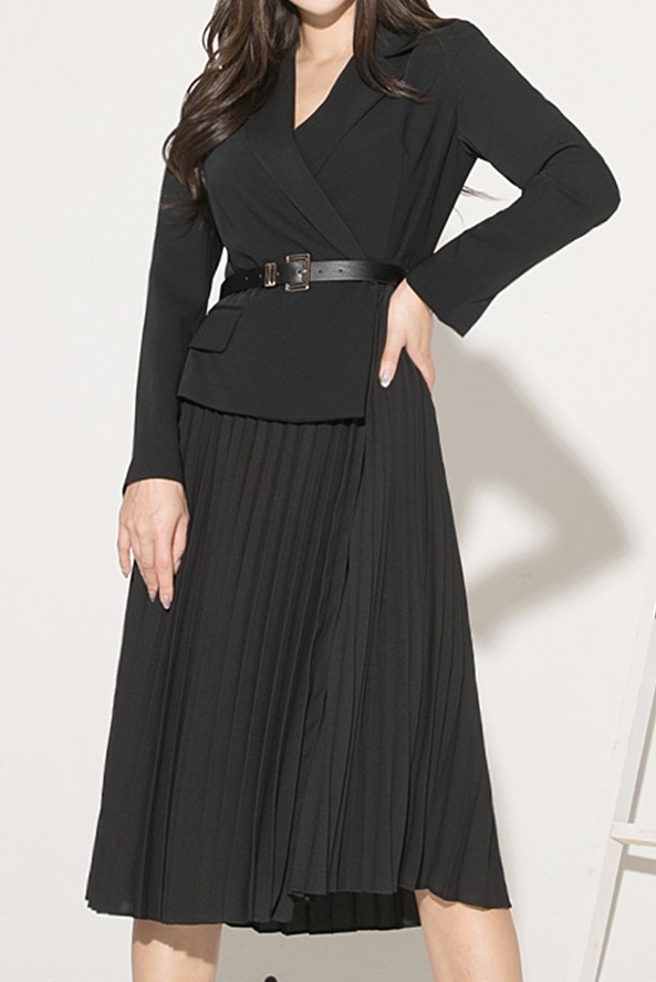 Шикарное черное классическое плиссированное платье   MIU MIU-398